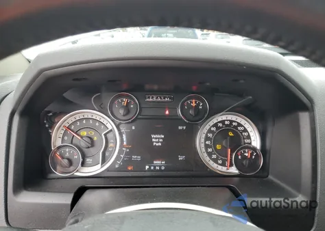 2018 Ram 1500 Slt z USA, uszkodzony, nr VIN 1C6RR7GG6JS310451